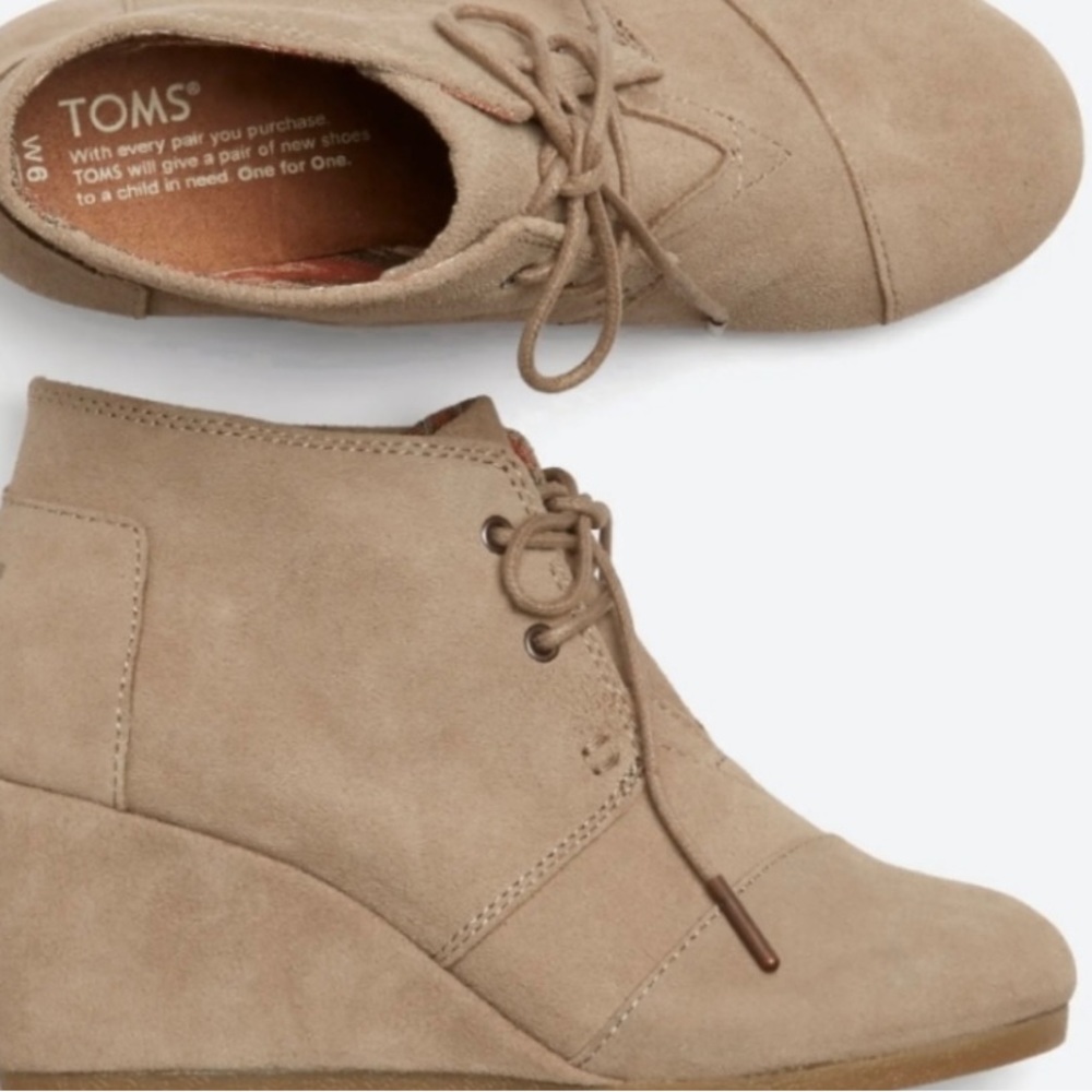 Toms Desert Wedge Bootie - Taupe Womens Sz 6 - Gently worn twice